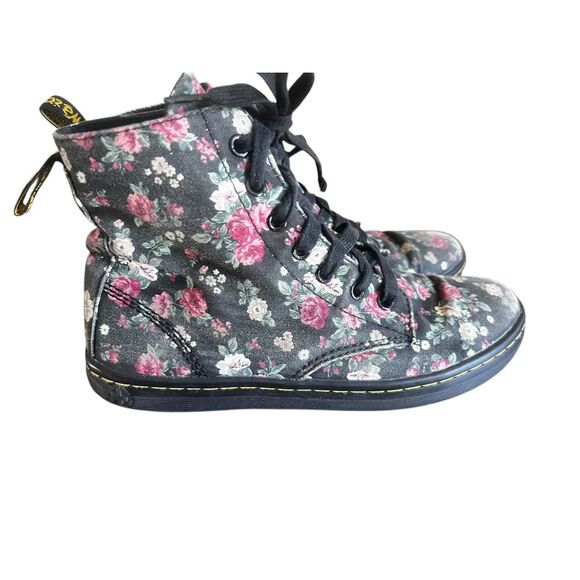 Doc Dr Martens Hackney Rose Floral black Canvas Boots US Size 7 EU 38 - Picture 5 of 7